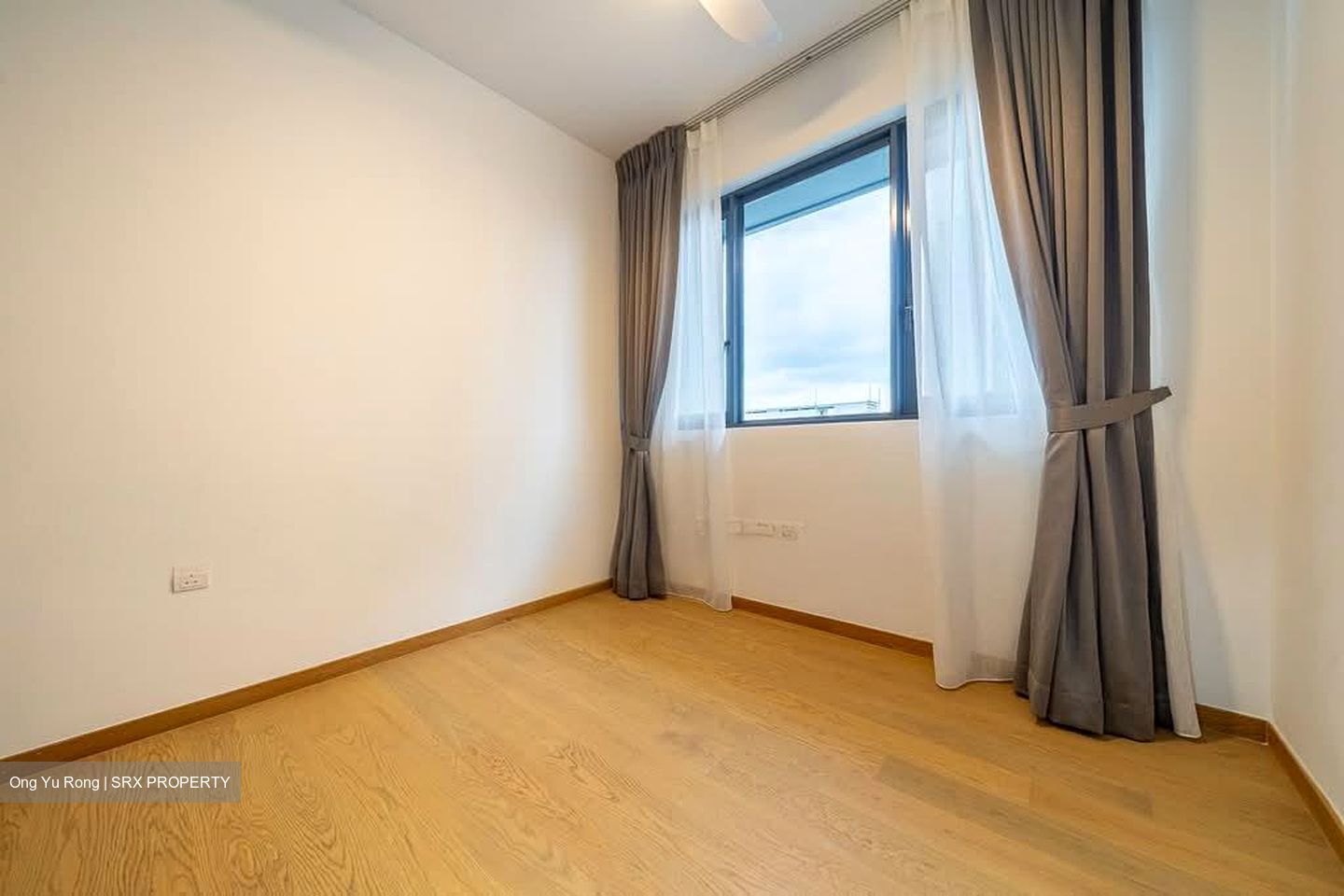 The Florence Residences (D19), Apartment #565686411